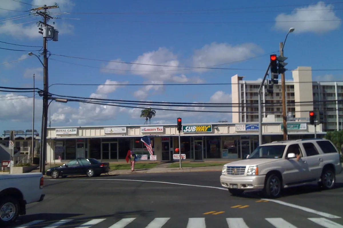 Aiea homes and hills